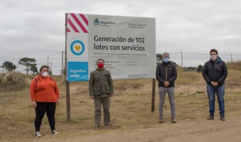 EL EJECUTIVO VISIT EL PREDIO DONDE SE CREARN NUEVOS LOTES CON SERVICIOS